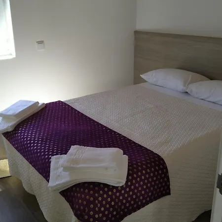 Casas Albano 1 *